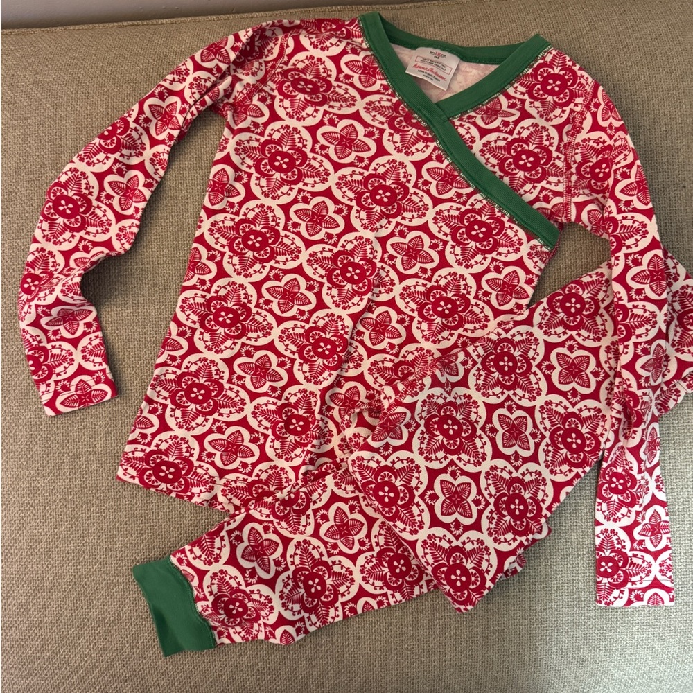 Hanna Andersson Red and Green Pajama Set Festive Comfort
